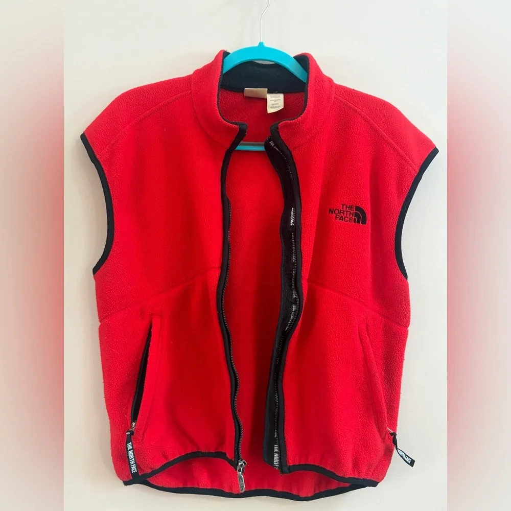 The North Face Polartec Vintage Red Fleece Full Zip Vest, Sleeveless Outerwear